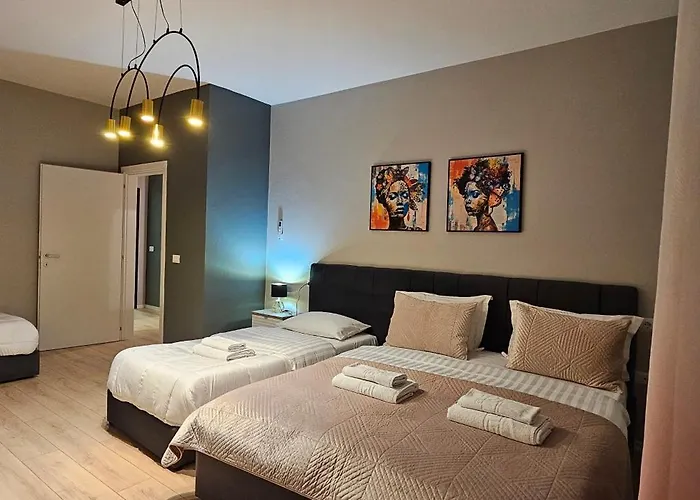 Center Easy_luxury 公寓 *